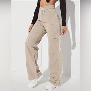 Khaki Cargo Jeans *NEW*